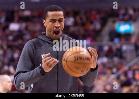 John Collins #20 de Atlanta Hawks avec le ballon avant les Toronto Raptors vs Atlanta Hawks match de la saison régulière de la NBA à l'aréna de la Banque Scotia sur 28 janvier 2020 à Toronto, Canada. Toronto Raptors a gagné 130-114. (Photo par Anatoliy Cherkasov/NurPhoto) Banque D'Images