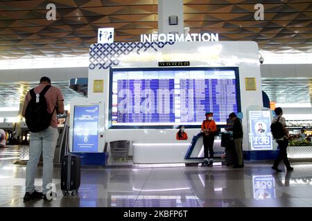 Activités pour les passagers à l'aéroport international Soekarno-Hatta, dans la ville de Tangerang, province de Banten, mercredi, à 29 janvier 2020. L'Indonésie a officiellement émis un avertissement à l'attention des voyageurs en Chine, en particulier Wuhan, Hubei, alors que le nombre de décès dus au virus Corona augmente. (Photo par Aditya Irawan/NurPhoto) Banque D'Images