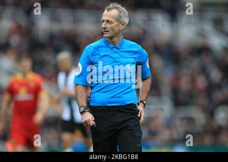 Arbitre Martin Atkinson lors du match de la Premier League entre Newcastle United et Norwich City au St. James's Park, Newcastle, le samedi 1st février 2020. (Photo de Mark Fletcher/MI News/NurPhoto) Banque D'Images