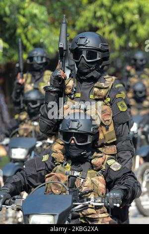 Personnel militaire sri-lankais lors d'une séance de répétition complète de la tenue vestimentaire le 72nd jour de célébration de l'indépendance à Colombo.Fevrier.02,2020 (photo par Akila Jayawardana/NurPhoto) Banque D'Images