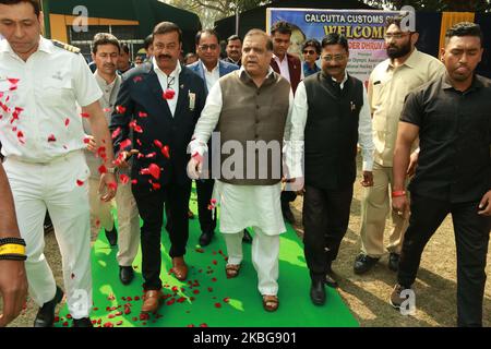 M. Narindar Batra, Président de la Fédération internationale de hockey (FIH) visite la ville de Kolkata et se joint à M. Batra, membre de l'Association de hockey du Bengale, et présente les Olympiens Vettran Gurbax Singh, Président de la BHA, Swapna Banerjee (Broyger de l'Etat cm Mamata Banerjee) sur 05 février 2020 à Kolkata, Inde. (Photo de Debajyoti Chakraborty/NurPhoto) Banque D'Images