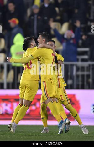 Valentin Mihaila, Andrei Ciobanu et Radu Boboc de Roumanie U21 fêtent lors du match de l'UEFA U21 championnat entre la Roumanie U21 contre la Finlande U21, à Voluntari, Roumanie, sur 14 novembre 2019. (Photo par Alex Nicodim/NurPhoto) Banque D'Images