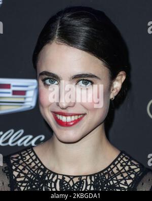 WEST HOLLYWOOD, LOS ANGELES, CALIFORNIE, États-Unis - FÉVRIER 06 : l'actrice Margaret Qualley arrive à la célébration des Oscars Cadillac 2020 qui s'est tenue au Château Marmont sur 6 février 2020 à West Hollywood, Los Angeles, Californie, États-Unis. (Photo par Xavier Collin/image Press Agency/NurPhoto) Banque D'Images