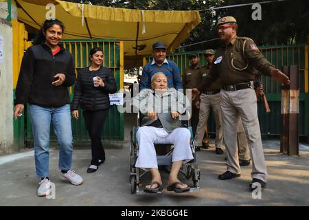 Les citoyens votent lors des élections législatives à New delhi, inde, le 08 février 2020 (photo de Nasir Kachroo/NurPhoto) Banque D'Images