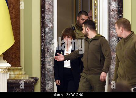 Non exclusif : KIEV, UKRAINE - 03 NOVEMBRE 2022 - Volodymyr Zelenskyy, président de l'Ukraine, et Katerina Sakellaropoulou, présidente de la Grèce, sont pictu Banque D'Images