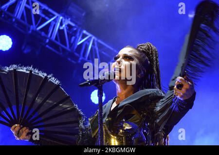 Alejandra Guzman, 52 ans, se présentant sur scène en concert lors de sa tournée la Guzman au stade de Mexico sur 8 février 2020 à Mexico, Mexique (photo d'Eyepix/NurPhoto) Banque D'Images