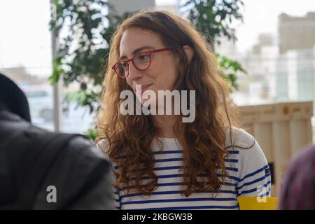 Margot Medkour chef de liste 'Nantes en commun' candidat candidat à la mairie de Nantes (France) pour les élections municipales de 15 mars et 22, 2020. Photo prise sur 12 février 2020 lors du débat organisé par les médias locaux. (Photo par Estelle Ruiz/NurPhoto) Banque D'Images