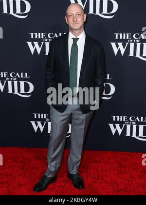 HOLLYWOOD, LOS ANGELES, CALIFORNIE, États-Unis - FÉVRIER 13 : Michael Green arrive à la première mondiale de 20th Century Studios 'The Call of the Wild' qui s'est tenue au El Capitan Theatre sur 13 février 2020 à Hollywood, Los Angeles, Californie, États-Unis. (Photo par Xavier Collin/image Press Agency/NurPhoto) Banque D'Images