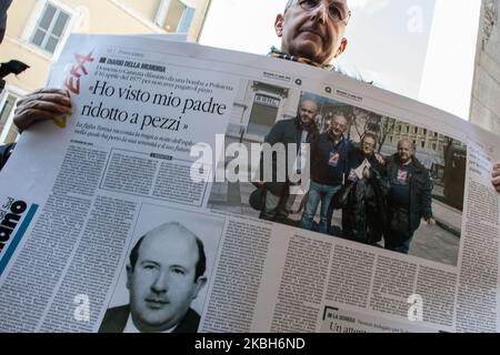 Asseyez-vous sur la Piazza Montecitorio de ''Libera'' et d'autres associations pour demander la vérité, la justice et les droits des victimes innocentes de la mafia, à Rome, en Italie, sur 18 février 2020. (Photo par Andrea Ronchini/NurPhoto) Banque D'Images