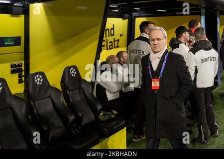 Le Secrétaire général adjoint de l'UEFA, Giorgio Marchetti, regarde avant la Ligue des champions de l'UEFA, le 16 dernier, le match de football de la première jambe Borussia Dortmund contre le FC Paris Saint-Germain à Dortmund, en Allemagne, sur 18 février 2020. (Photo de Peter Niedung/NurPhoto) Banque D'Images