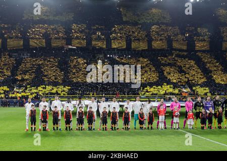 Les joueurs du PSG avant la Ligue des champions de l'UEFA, le 16 dernier, match de football de première jambe Borussia Dortmund contre le FC Paris Saint-Germain à Dortmund, en Allemagne, sur 18 février 2020. (Photo de Peter Niedung/NurPhoto) Banque D'Images