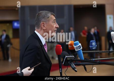 Le Premier ministre de la République tchèque, Andrej Babis, arrive dans le bâtiment Forum Europa et a un point de presse et de presse à deux pas au cours de la deuxième journée d'un Conseil européen spécial, d'un sommet DE L'EURO, des dirigeants de l'UE à Bruxelles, La Belgique au sujet de l'avenir du prochain budget à long terme de l'Union européenne (UE). 21 février 2020 (photo de Nicolas Economou/NurPhoto) Banque D'Images