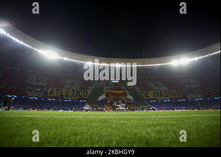 Les supporters de l'Ateltico avant le match de la Ligue des champions de l'UEFA de 16 entre l'Atlético de Madrid et le FC de Liverpool à Wanda Metropolitano sur 18 février 2020 à Madrid, en Espagne. (Photo de Jose Breton/Pics action/NurPhoto) Banque D'Images