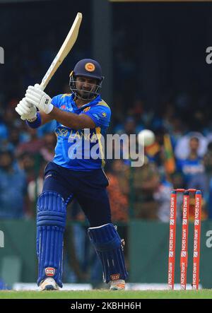 Le cricketer sri-lankais Kusal Perera joue un tir lors du match international de cricket d'une journée 1st entre le Sri Lanka et les Antilles au terrain de cricket international de la SSC, Colombo, Sri Lanka. Samedi 22 février 2020 (photo de Thharaka Basnayaka/NurPhoto) Banque D'Images