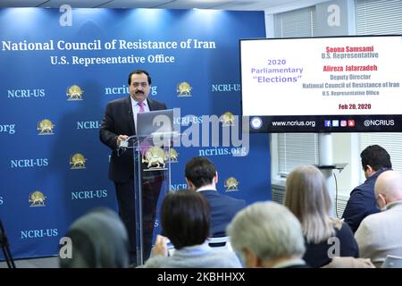 Alireza Jafarzadeh, Washington DC, Etats-Unis, 20/02/2020 -Alireza Jafarzadeh, Directrice adjointe du CNRI-Etats-Unis, s'exprimant lors d'une conférence de presse au bureau du Conseil national de résistance de l'Iran, à Washington D.C., sur 20 février 2020. Il a déclaré que le régime craignait que toute division au sein de l'élite dirigeante ne dégrisse davantage de soulèvements qui, à leur tour, accentueraient les schismes internes. Pour cette raison, le chef suprême Ali Khamenei a purgé des candidats qui ne sont pas totalement soumis et loyaux au régime. (Photo de Siavosh Hosseini/NurPhoto) Banque D'Images