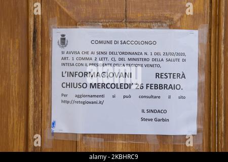 Une vue générale de Saccolongo, Italie, sur 24 février 2020. Dans la zone municipale de Saccolongo, deux personnes ont été testées positives pour le test du coronavirus. Le premier est hospitalisé. Le second, qui ne présente aucun symptôme, est isolé à domicile et reçoit des visites quotidiennes du personnel de santé qualifié. Plus de 210 personnes ont été infectées par Covid-19 en Italie, avec 5 décès. L'Italie est à la troisième place dans le classement mondial en tant que pays infectés, après la Chine et la Corée du Sud. L'Italie a éliminé la fermeture d'écoles, d'universités, de pubs et imposé un arrêt aux fonctions religieuses dans les régions de Lombardie et de Vénétie. Banque D'Images