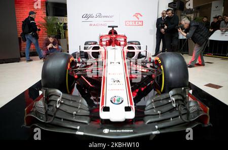 Bolid Alfa Romeo C39 lors de la présentation de l'équipe d'Alfa Romeo Racing Orlen lors de la journée des médias de l'équipe F1 à Varsovie, en Pologne, sur 24 février 2020. (Photo par Foto Olimpik/NurPhoto) Banque D'Images