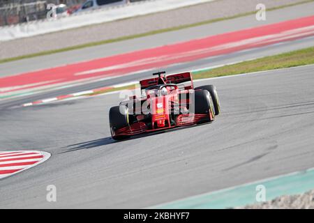 Sebastian Vettel et la Ferrari SF 1000 pendant le 4 jour des essais de la formule 1, le 26 février 2020, à Barcelone, Espagne. -- (photo par Urbanandsport/NurPhoto) Banque D'Images