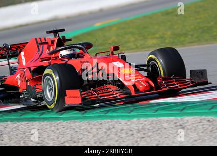 Sebastian Vettel et la Ferrari SF 1000 pendant le 4 jour des essais de la formule 1, le 26 février 2020, à Barcelone, Espagne. -- (photo par Urbanandsport/NurPhoto) Banque D'Images