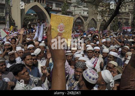 L'alliance islamique bangladaise se joint à un rassemblement pour protester contre les violences en Inde et menacer d'empêcher le PM indien Modi de se rendre au Bangladesh à la mosquée nationale Baitul Mukarram à Dhaka (Bangladesh) le 28 février 2020. (Photo de Kazi Salahuddin Razu/NurPhoto) Banque D'Images