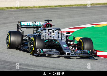 44 HAMILTON Lewis (gbr), Mercedes AMG Petronas F1 W11, action lors des épreuves d'hiver de Formule 1 au circuit de Barcelone - Catalunya sur 28 février 2020 à Barcelone, Espagne. (Photo par Xavier Bonilla/NurPhoto) Banque D'Images