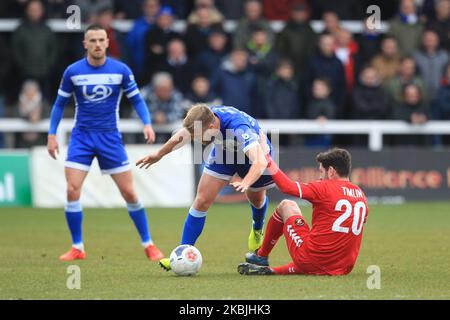 Nicky Featherstone de Hartlepool United en action avec Michael Timlin d'Ebbsfleet United lors du match de la Vanarama National League entre Hartlepool United et Ebbsfleet United à Victoria Park, Hartlepool, le samedi 7th mars 2020. (Photo de Mark Fletcher/MI News/NurPhoto) Banque D'Images