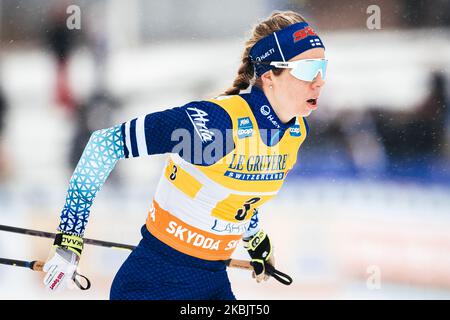 Laura Mononen participe au relais féminin 4x5.0 km de la coupe du monde de la FIS à Lahti, en Finlande, sur 1 mars 2020. (Photo par Antti Yrjonen/NurPhoto) Banque D'Images