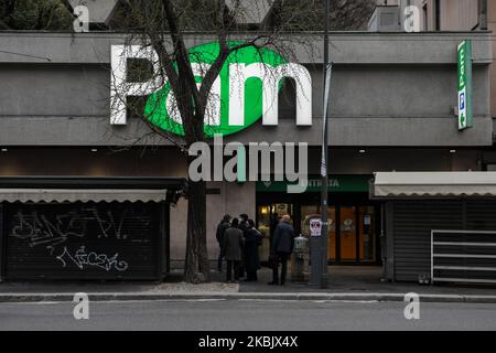 Vue générale sur le Corso Buenos Aires à Milan, 12 mars 2020. L'Italie a fermé tous les magasins sauf les pharmacies et les magasins d'alimentation dans une tentative désespérée de mettre fin à la propagation d'un coronavirus. (Photo par Mairo Cinquetti/NurPhoto) Banque D'Images