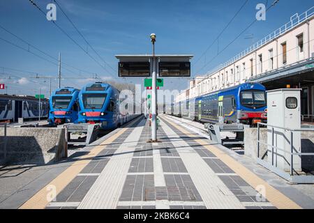 Vue générale de la gare Santa Lucia de Venise, à Venise, en Italie, sur 17 mars 2020. L'Europe est devenue l'épicentre de l'épidémie de COVID-19, avec un tiers des cas signalés à l'échelle mondiale provenant maintenant de la région. (Photo de Massimo Bertolini/NurPhoto) Banque D'Images