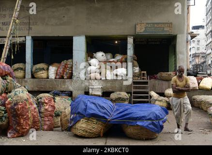 Marché végétal fermé de Fancy Bazar lors d'un couvre-feu Janata (civil) d'une journée imposé comme mesure préventive contre le coronavirus COVID-19, à Guwahati, Assam, Inde, le 22 mars 2020. (Photo de David Talukdar/NurPhoto) Banque D'Images