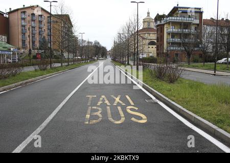 Les rues vides de Turin, Italie, sur 31 mars 2020, pendant le confinement complet du coronavirus Covid-19 imposé par le gouvernement italien. (Photo par Massimiliano Ferraro/NurPhoto) Banque D'Images