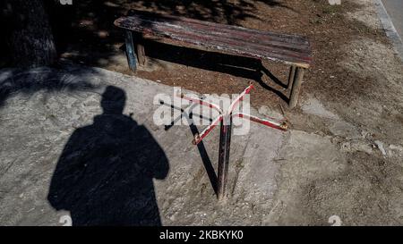 Des parcs et des terrains de jeux vides sont visibles dans la ville bulgare de Varna, en mer Noire, en raison de l'état d'urgence de la Bulgarie en raison du coronavirus. Les gens sont autorisés à sortir seulement pour faire des courses, acheter des médicaments, aller au travail ou chez le médecin. Le ministère de la Santé a confirmé 485 cas de coronavirus en Bulgarie, avec au moins 14 décès enregistrés et 30 cas de rétablissement, Varna, Bulgarie sur 03 avril 2020 (photo de Hristo Rusev/NurPhoto) Banque D'Images