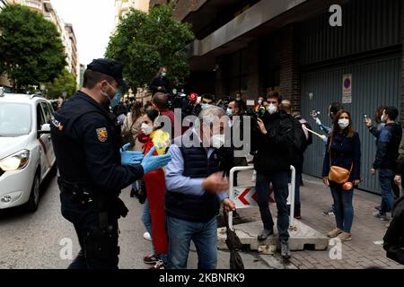 Manifestation d'extrême droite contre le confinement, dans le quartier de Salamanque, à Madrid, le 14th mai 2020. (Photo de Juan Carlos Lucas/NurPhoto) Banque D'Images