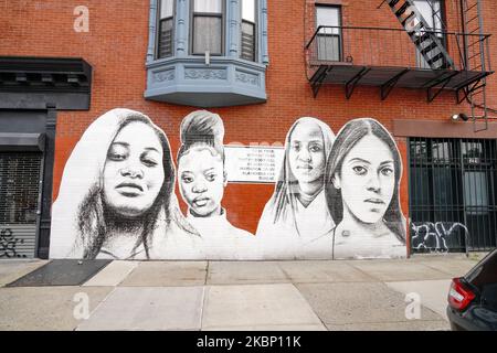 Vue sur un graffiti pendant la pandémie du coronavirus à 18 mai 2020, dans le quartier de Brooklyn, à New York. Le COVID-19 s'est répandu dans la plupart des pays du monde, faisant plus de 316 000 morts et plus de 4,8 millions d'infections signalées. (Photo de John Nacion/NurPhoto) Banque D'Images