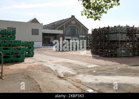 Cette photo montre l'usine Renault de Choisy-le-Roi, près de Paris, sur 21 mai 2020. Le groupe va dévoiler à 29 mai les grandes lignes d'un vaste plan d'épargne de 2 milliards d'euros annoncé en février. "Quatre usines seraient fermées en France: Choisy-le-Roi, Dieppe et les Fonderies de Bretagne, pour commencer et Flins plus tard", selon le journal satirique français le Canard Enchaine. (Photo de Michel Stoupak/NurPhoto) Banque D'Images