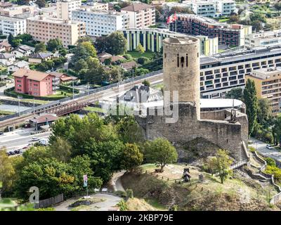 Vue sur la ville de Martigny dans la vallée du Rhône, Valais, Suisse Banque D'Images