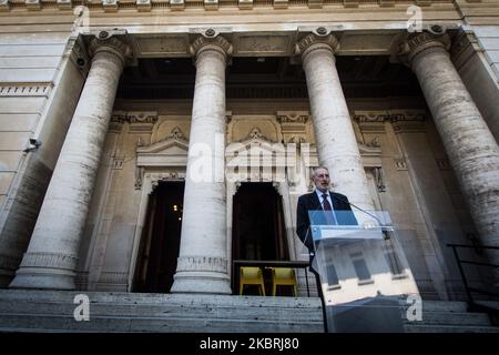 Riccardo Di Segni Grand Rabbin de la Communauté juive de Rome, Au cours de la signature du mémorandum d'accord entre le Commandement des Carabinieri pour la protection du patrimoine culturel des Carabinieri et la Communauté juive de la capitale en présence du Commandant général des Carabinieri Giovanni Nistri et du sous-secrétaire au Ministère du patrimoine culturel et des activités et Tourisme Anna Laura Orrico sur 24 juin 2020 à Rome, Italie. (Photo par Andrea Ronchini/NurPhoto) Banque D'Images