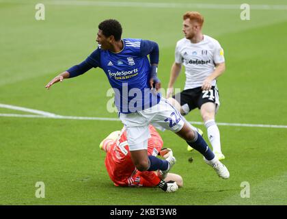 Jude Bellingham de Birmingham City étant déclenché par Marek Rodak de Fulham lors du match de championnat Sky Bet entre Fulham et Birmingham City à Craven Cottage, Londres, le samedi 4th juillet 2020. (Photo de Jacques Feeney/MI News/NurPhoto) Banque D'Images