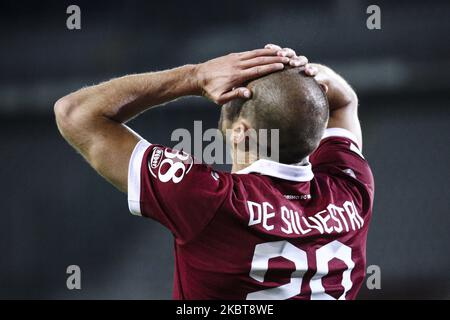 Le défenseur de Turin Lorenzo de Silvestri (29) montre la déjection lors de la série Un match de football n.31 TORINO - BRESCIA sur 08 juillet 2020 au Stadio Olimpico Grande Torino à Turin, Piémont, Italie. (Photo de Matteo Bottanelli/NurPhoto) Banque D'Images