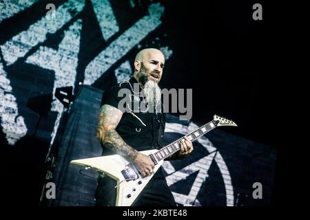 Scott Ian, du groupe américain de métaux lourds Anthrax, se produit en direct à Alcatraz à Milan, en Italie, sur 5 novembre 2015 (photo de Mairo Cinquetti/NurPhoto) Banque D'Images