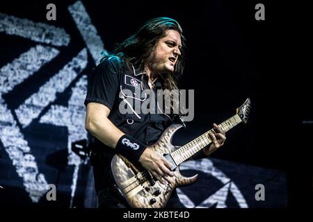 Jon Donais du groupe américain de métaux lourds Anthrax se produit en direct à Alcatraz à Milan, Italie, sur 5 novembre 2015 (photo de Mairo Cinquetti/NurPhoto) Banque D'Images