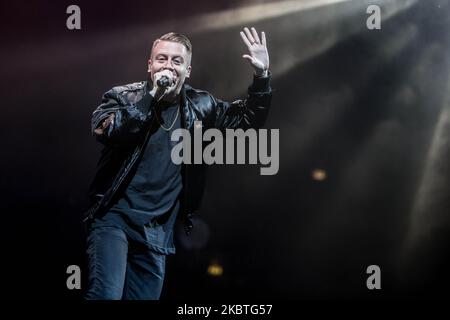 Macklemore se produit en direct au Forum de Mediolanum à Milan, Italie, sur 04 avril 2016 (photo de Mairo Cinquetti/NurPhoto) Banque D'Images