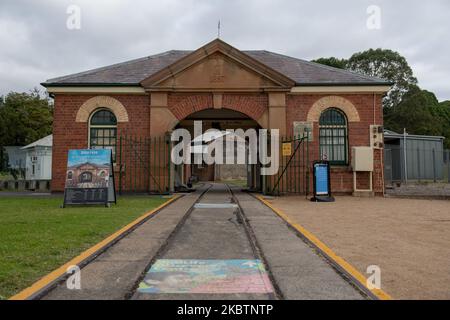 Vue générale du bâtiment de la Fédération 1897 près du quai de l'arsenal de Newington, dans la région du parc olympique de Sydney, à Sydney, en Australie, sur 16 juillet 2020. Newington Armory est un lieu spécial - anciennement le Royal Australian Naval Arment Depot (RANAD), il dispose de plus de 100 bâtiments patrimoniaux de divers âges et types, situé au milieu d'un paysage de 52 hectares de collines ondulantes et de bois. (Photo par Izhar Khan/NurPhoto) Banque D'Images