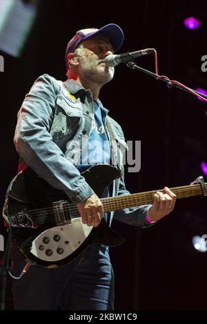 Membre du groupe la habitacion Roja, Jorge Marti lors du concert qu'ils ont offert ce soir à l'Ifema de Madrid, dans le cadre du festival ''Abre Madrid''. 21 juillet 2020 Espagne (photo par Oscar Gonzalez/NurPhoto) Banque D'Images