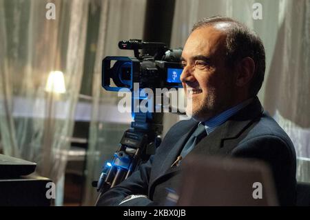 Turin, Italie. 8 février 2010. Alberto Barbera, actuel directeur du Festival International du film de Venise lors d'une interview Banque D'Images