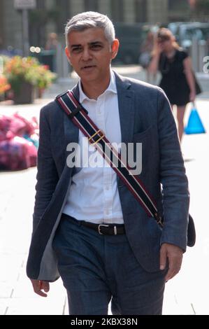 Sadiq Khan arrive à Global radio Studios, Londres, Royaume-Uni 13 août 2020 (photo de Robin Pope /NurPhoto) (photo de Robin Pope/NurPhoto) Banque D'Images