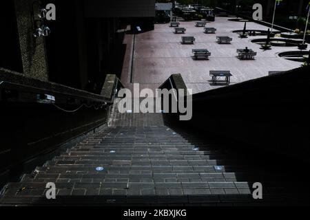 Vue générale sur le domaine de Barbican, dans la ville de Londres sur 23 août 2020. Cinquante des plus grands employeurs britanniques interrogés par la BBC ont déclaré qu'ils n'avaient pas l'intention de renvoyer tout le personnel au bureau à temps plein dans un avenir proche. (Photo par Alberto Pezzali/NurPhoto) Banque D'Images