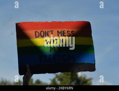 Militants pro-LGBT et leurs partisans pendant la Katowice Egalité annuelle Mars 2020. Sur 5 septembre 2020, à Katowice, Silésie Voivodeship, Pologne. (Photo par Artur Widak/NurPhoto) Banque D'Images