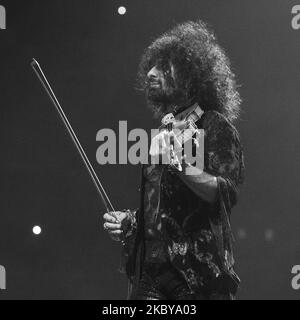 La violoniste libanaise Ara Malikian lors de sa représentation dans le concert offert au Festival d'été de Madriz à Madrid, Espagne, sur 06 septembre 2020. (Photo par Oscar Gonzalez/NurPhoto) Banque D'Images