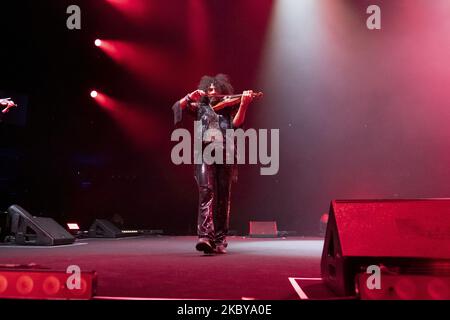 La violoniste libanaise Ara Malikian lors de sa représentation dans le concert offert au Festival d'été de Madriz à Madrid, Espagne, sur 06 septembre 2020. (Photo par Oscar Gonzalez/NurPhoto) Banque D'Images